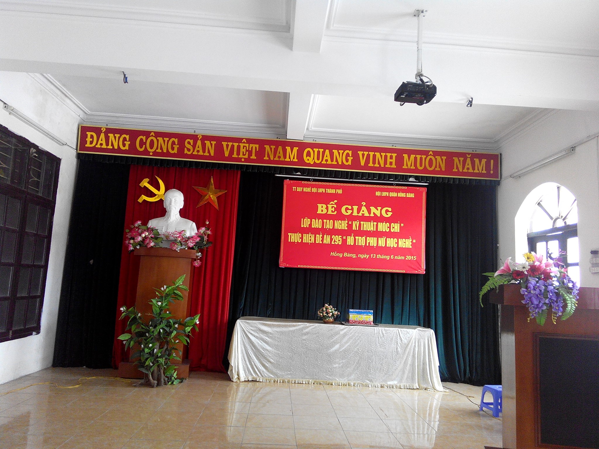 lop dao tao nghe ky thuat moc chi 01