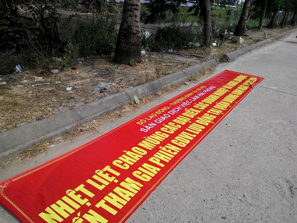 Qu?ng cáo H?i Phòng trao-bang-tron-tai-duong-kinh-hai-phong-10-12