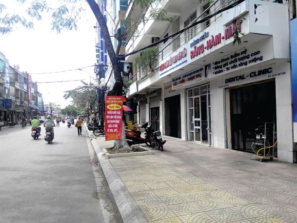 Qu?ng cáo H?i Phòng san giao dich viec lam thang 10 04