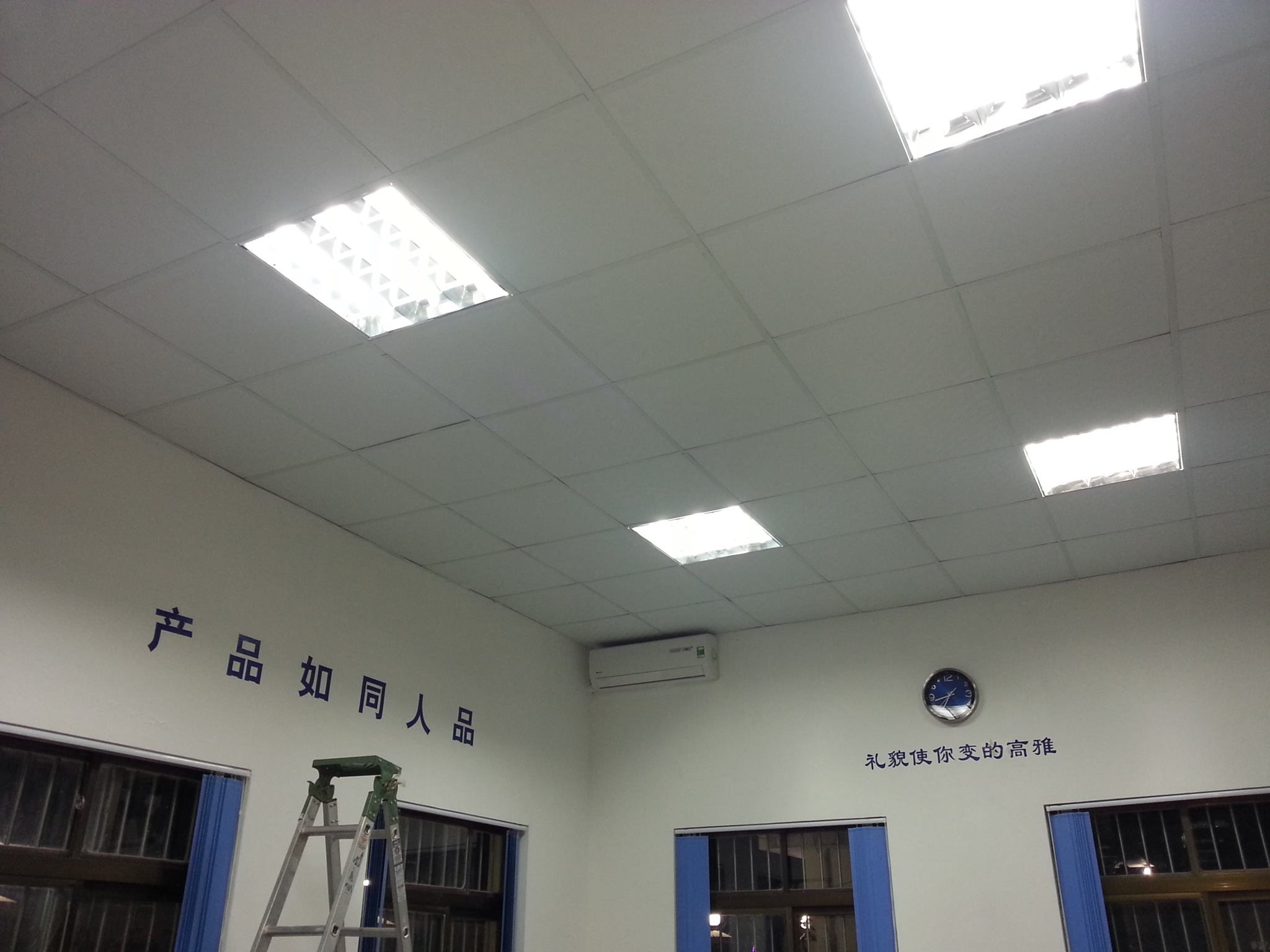 dan decal cong ty giay dep duong kinh hai phong 14